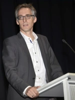 Staatsrat Dr. Martin Hagen am Rednerpult