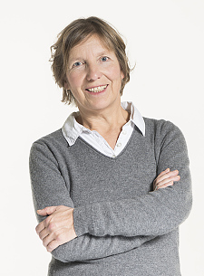 Portrait von Barbara Schüll
