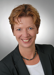 Porträt Dr. Claudia Schilling