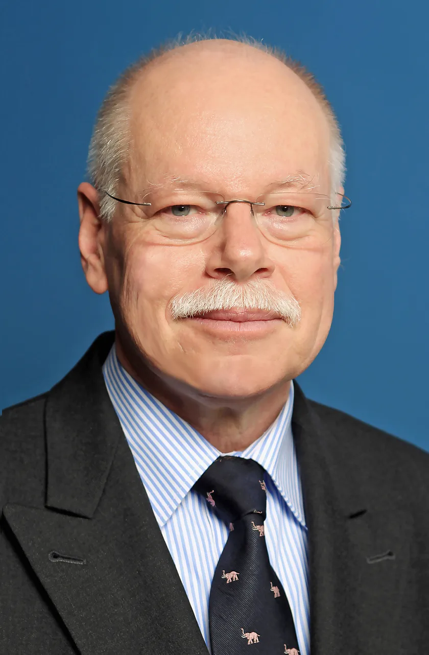 Porträt Ulrich Mäurer