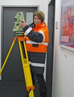 Vermessungstechnikerin Ulrike Rosahl