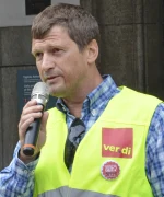 Ingo Tebje mit Mikrophon