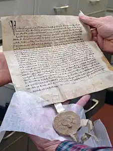 alte Urkunde mit Wachssiegel