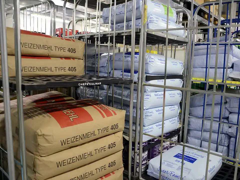 25 kg Mehl/ Zucker "kleinste Menge"